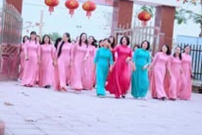 MỘT SỐ HOẠT ĐỘNG CHÀO MỪNG NGÀY 8/3